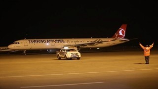 Türkiye Süleymaniye havalimanına uçuş yasağını uzattı