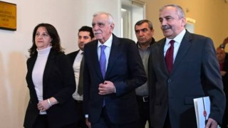 Adalet Bakanlığı onayladı: 7 kişilik DEM Parti heyeti, yarın Öcalan ile görüşecek