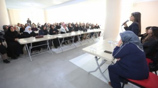Kadınların talebi üzerine Belediye toplantı düzenledi