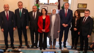 AKP’den DEM Parti ile görüşme açıklaması: PKK’nın feshini konuştuk, pazarlık yok, şart yok!