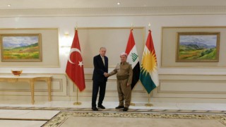 Van Barosu Başkanı Özaraz: Vekalet verilirse Kürdistan bayrağına hakaret edenler hakkında suç duyurusunda bulunurum