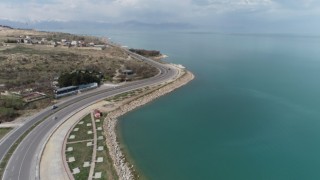 Edremit sahilindeki mesire alanı yenileniyor