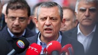 Özgür Özel'den yeni süreç açıklaması: Komisyon kurulmalı, bu komisyon yasal düzenlemeleri yapmalı