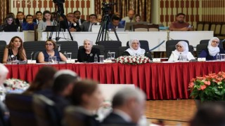 Sırrı Sakık: Bir barış annesinin Kürtçe konuşmasına tahammül edemeyenler barışı nasıl inşa edecek?