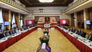 İTTİHAD şaha kalktı, DEM Parti komisyonu terk etti