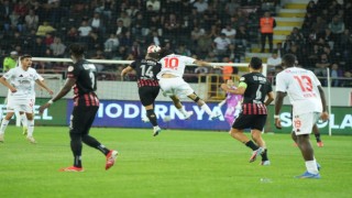 Vanspor deplasmandan 1 puanla döndü