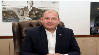 Menderes Belediye Başkanı İlkay Çiçek gözaltına alındı