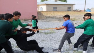 Köyümüzde Şenlik Var’ın Yeni Durağı Tuşba Oldu