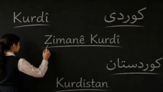Suriye'de "Kürtçe ders" tartışması: Kürt öğrenciler boykot başlattı