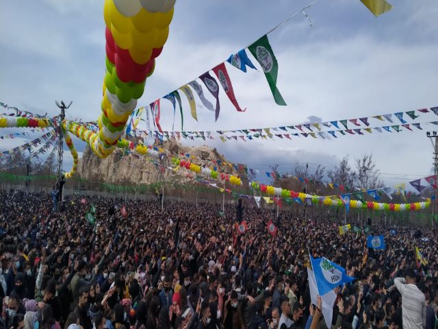 Van'da Newroz kutlaması gerçekleştirildi